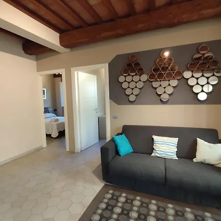 Casa Bazzo In * Lucca