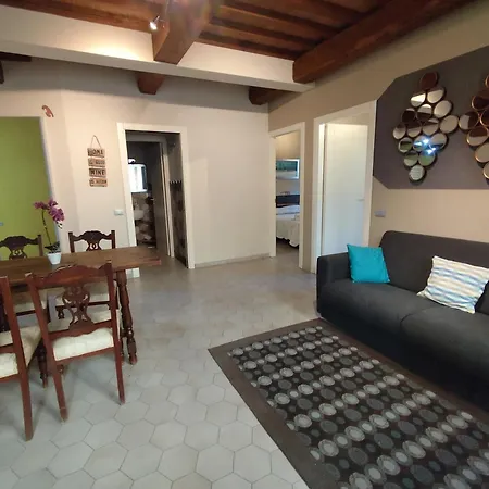Casa Bazzo In Apartment Lucca